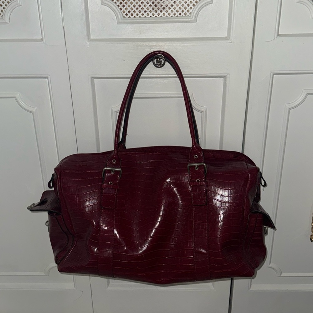 Bueno red bag